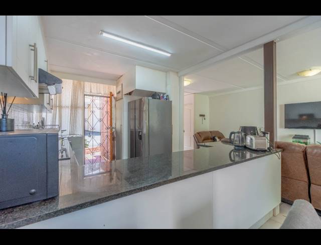 3 BEDROOM TOWNHOUSE TO LET IN UMGENI PARK